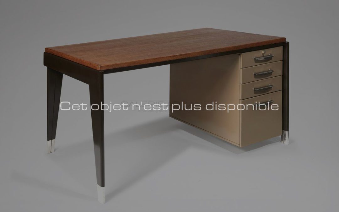 Bureau “Direction”, métal et chêne, circa 1950 | Jean Prouvé