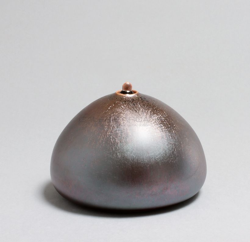 Hermans Valérie - Boîte pansue aplatie moirée _ Galerie Arcanes l Arts Décoratifs XXe - Art Contemporain Paris