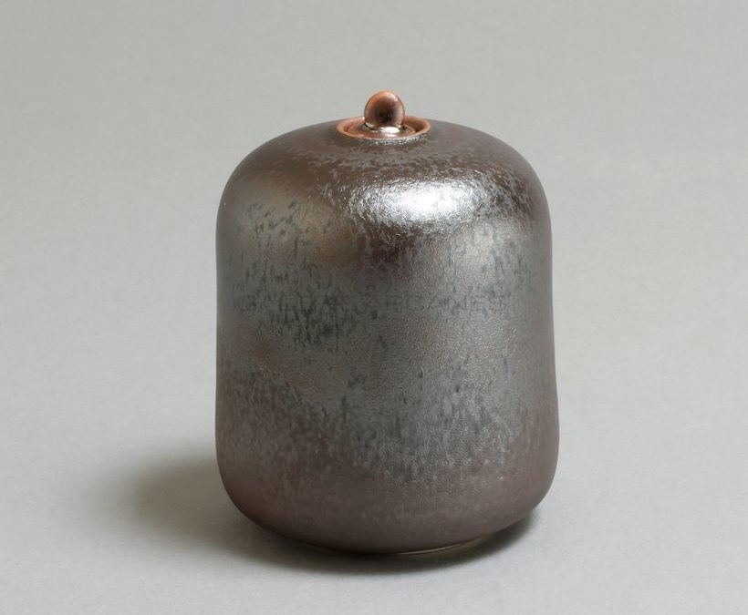 Petite boîte bleue cylindrique | Valérie Hermans