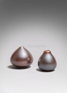 Small moiré piriform vases | Valérie Hermans