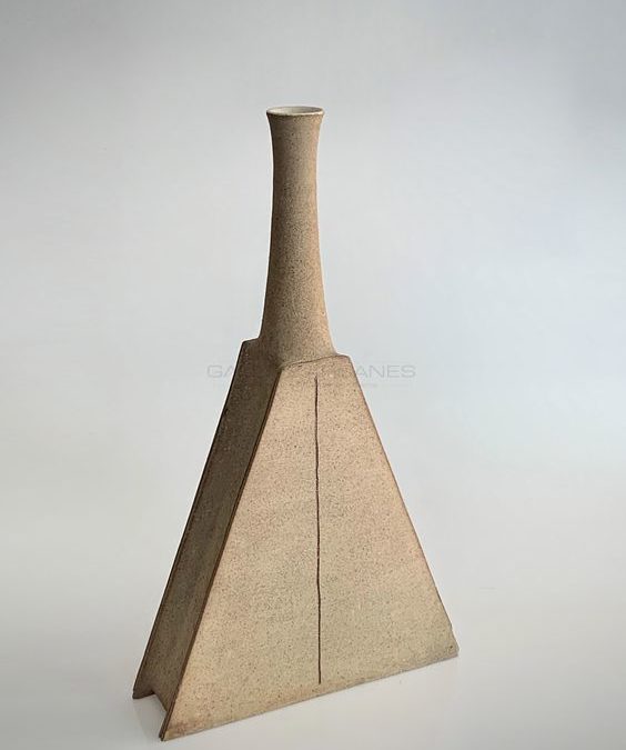 Large soliflora, sandstone, circa 1975 | Bruno Gambone