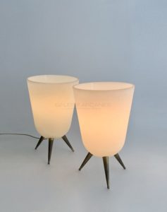 Paire de lampes de table, verre opalin | Jean Perzel