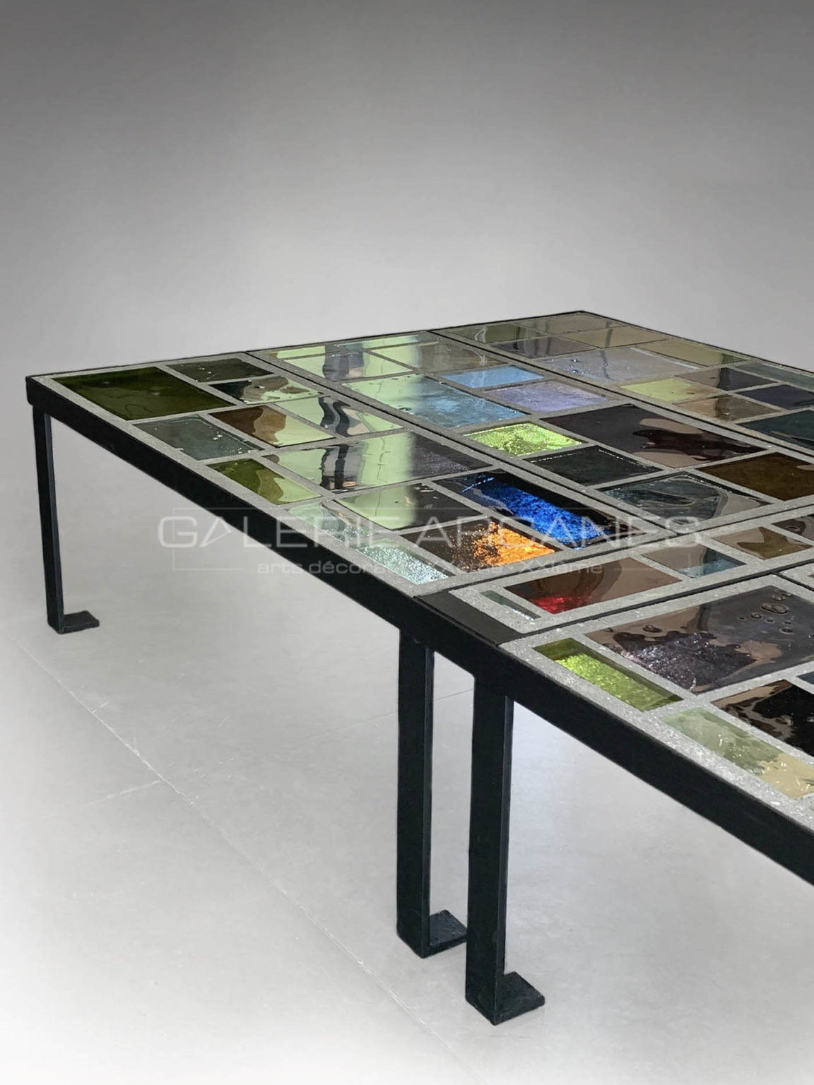 Le Chevallier - table basse détailGalerie-Arcanes-l-Arts-Décoratifs-XXe-Art-Contemporain-Paris