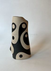 High stoneware vase, with geometrical black enamelled, 2009 | Gustavo Perez