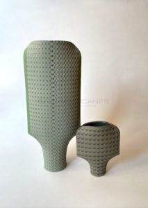 Aracade, high flat vase, green enamel, 2022 | Hélène Morbu