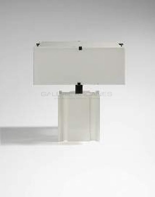lampe de table laquée blanc, circa 1965| Jacques Quinet